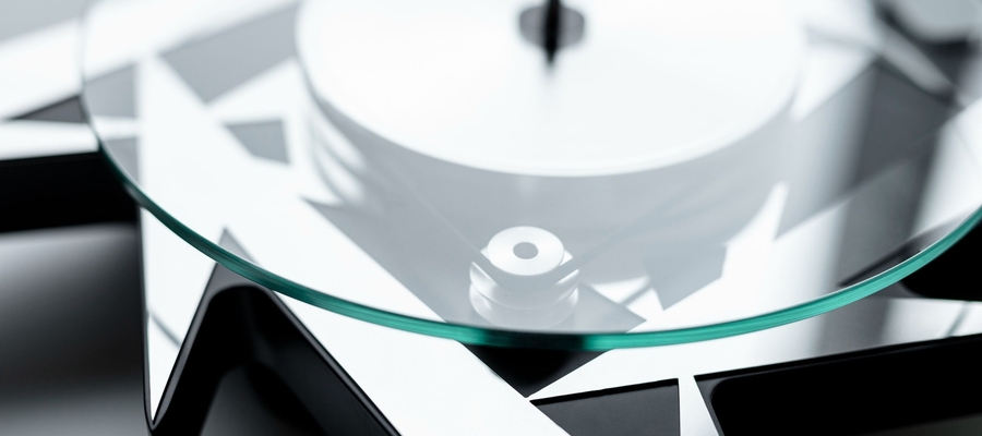 Limited Edition Pro-Ject Metallica turntables have arrived!